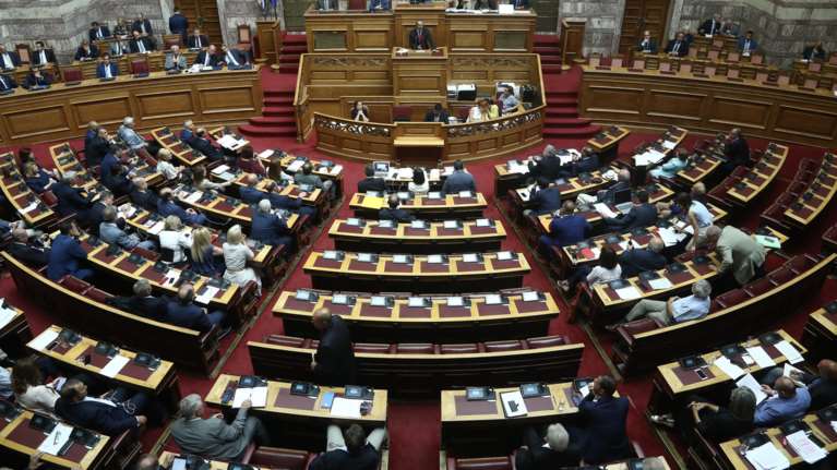 Στη Βουλή το σ/ν για την αποκατάσταση στο Μάτι
