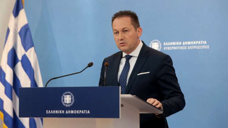 Πέτσας: Εντός της εβδομάδας η πλατφόρμα για τις 120 δόσεις