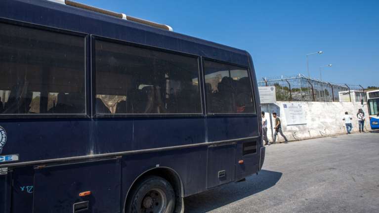 Λέσβος: «Εξέγερση» στη Μόρια από 300 ανήλικους πρόσφυγες