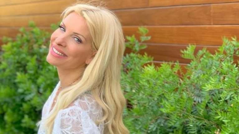 Η Μενεγάκη πρόδωσε τη γυμνάστριά της: Παρουσίαζε το 3,2,1 στον ΑΝΤ1 [φωτο]