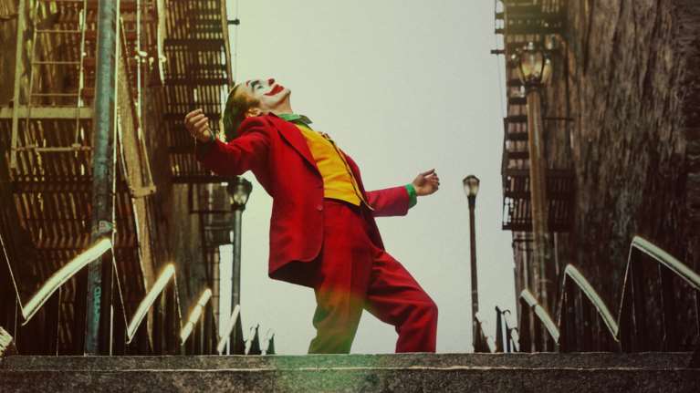 Γιατί ο Χοακίν Φίνιξ είναι ο τέλειος κακός και νοσηρός Joker;