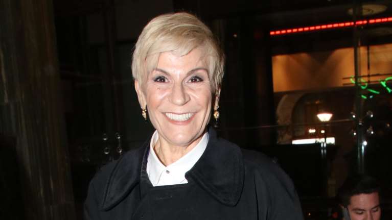 Χρύσα Ρώπα: Αποχώρηση βόμβα την τελευταία στιγμή - στον αέρα η παράσταση