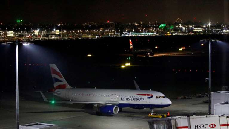 Καθηλωμένα τα αεροσκάφη της British Airways-Aπεργία των πιλότων