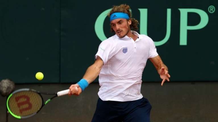 Με... περίπατο Τσιτσιπά η πρόκριση της εθνικής