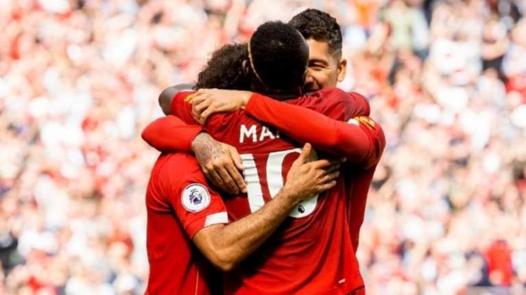 Συνεχίζει ακάθεκτη η Λίβερπουλ