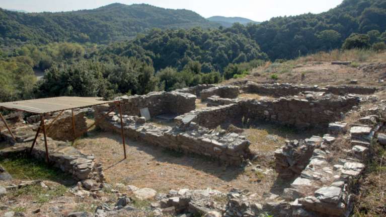 Το άγνωστο κάστρο της Βελίκας