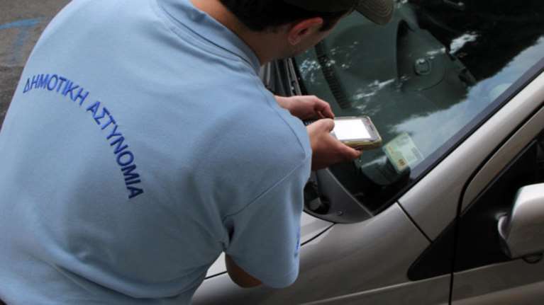 Παραβάσεις πάσης φύσεως εντόπισε η δημοτική αστυνομία στη Θεσσαλονίκη