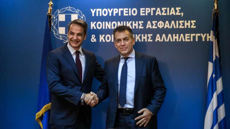 Μητσοτάκης: Έχουμε πόλεμο με την υποδηλωμένη εργασία