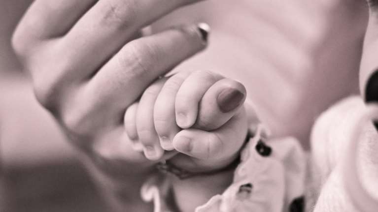 ΟΗΕ: Ένα βρέφος ή μια έγκυος πεθαίνει κάθε 11 δευτερόλεπτα