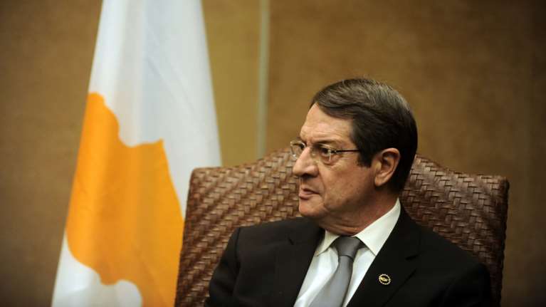 Βλάβη στο αεροπλάνο Αναστασιάδη - επέστρεψε στη Νέα Υόρκη