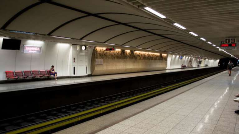 Απεργία 1 Οκτωβρίου: Δεμένα τα πλοία, τι ισχύει με τα Μέσα Μεταφοράς - Ποιοι συμμετέχουν