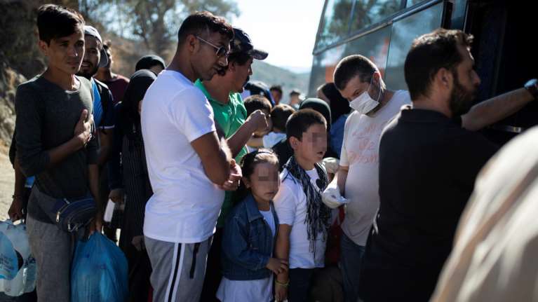Ρεκόρ αφίξεων - Συγκλονίζουν τα στοιχεία για τα ασυνόδευτα παιδιά