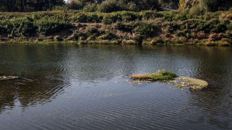 Ανθρώπινα οστά εντοπίστηκαν στον Πηνειό ποταμό