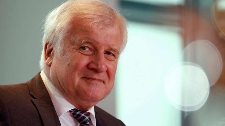 Ζεεχόφερ: Χωρίς βοήθεια σε Έλλάδα-Τουρκία, θα έχουμε νέο 2015