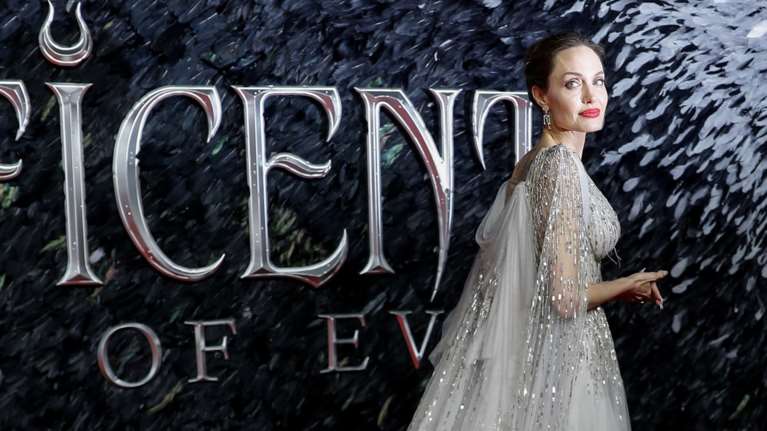 H Αντζελίνα Τζολί στην πιο πριγκιπική της εμφάνιση - Εντυπωσίασε η Ζαχάρα