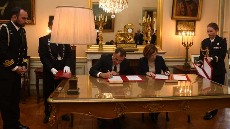 Δήλωση πρόθεσης από την Ελλάδα για την απόκτηση δύο γαλλικών φρεγατών
