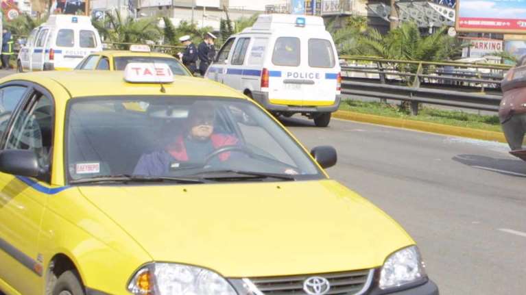 Μία νεκρή και ένας τραυματίας από τροχαίο στη Θεσσαλονίκη