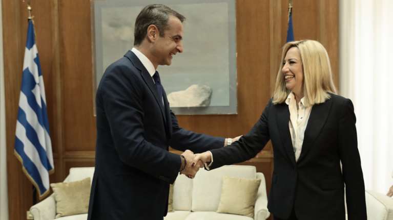 Πράσινο τσάι για Μητσοτάκη - Γεννηματά, κρυωμένοι και οι δύο