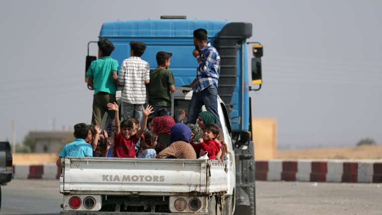 ΟΗΕ: Τουλάχιστον 160.000 οι εκτοπισμένοι από την εισβολή στη Συρία