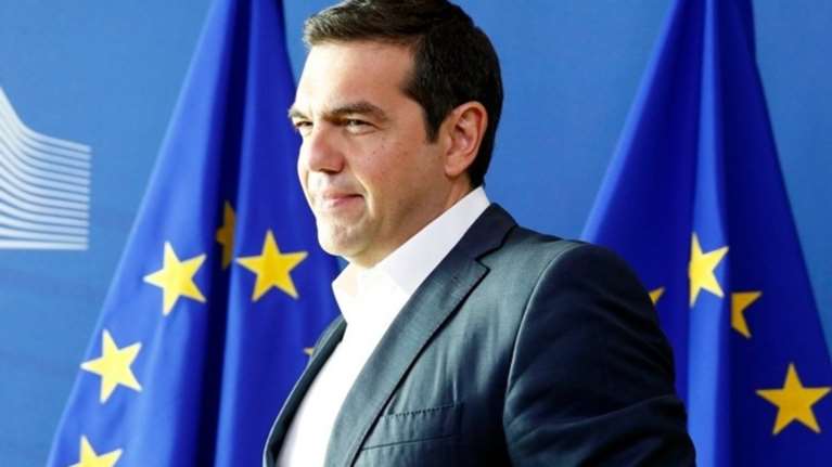 Στις Βρυξέλλες ο Τσίπρας, επαφές με Γιούνκερ & ευρωσοσιαλιστές