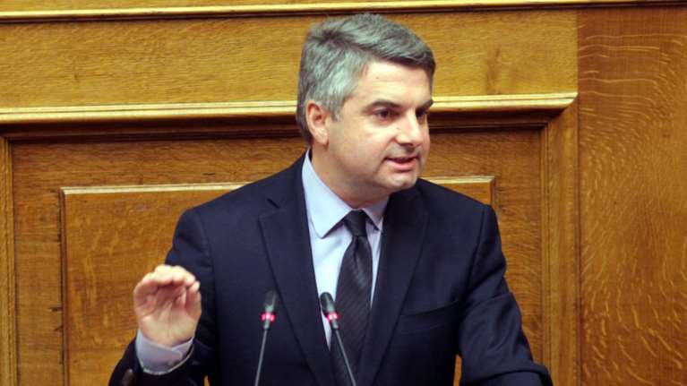 ΚΙΝΑΛ: Φοροδιαφυγή 250 εκ. από λαθρεμπόριο καυσίμων «με ανοχή του ΣΥΡΙΖΑ»