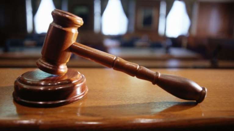 Εξαγοράσιμη ποινή σε 55χρονο που μαχαίρωσε την εν διαστάσει σύζυγο