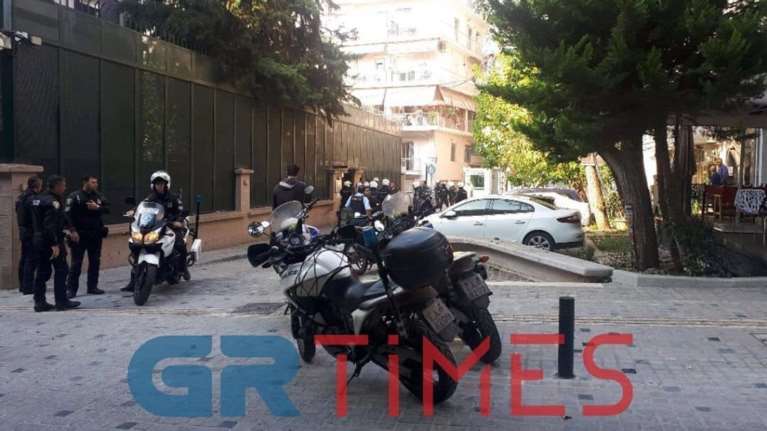 Στον εισαγγελέα 19 άτομα για τη διαμαρτυρία στο τουρκικό προξενείο