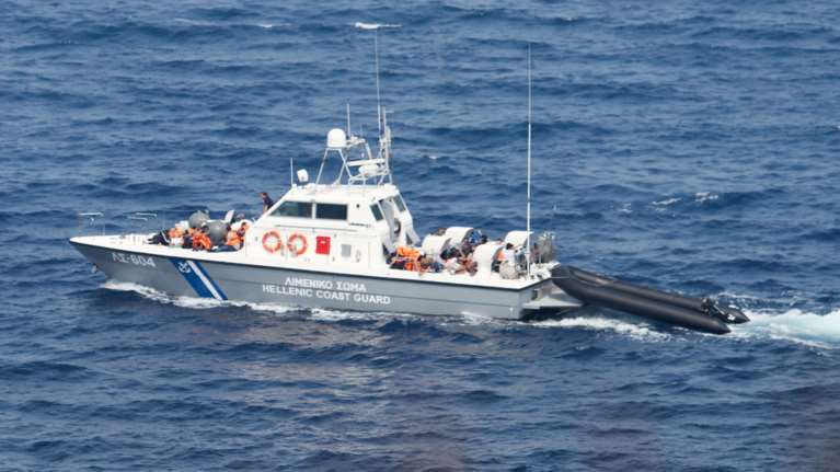 Νότια του Οτράντο Ιταλίας εντοπίστηκε η λέμβος με μεταναστες