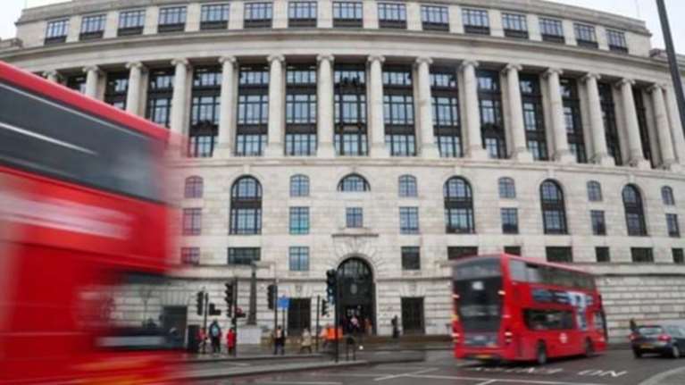 Αύξηση μετανάστευσης στη Βρετανία: Στους 75.000 οι Έλληνες