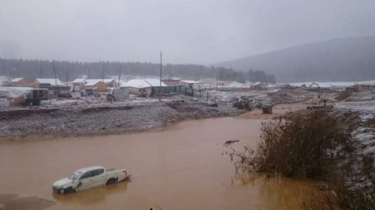 Κατάρρευση φράγματος στη Σιβηρία με 13 νεκρούς