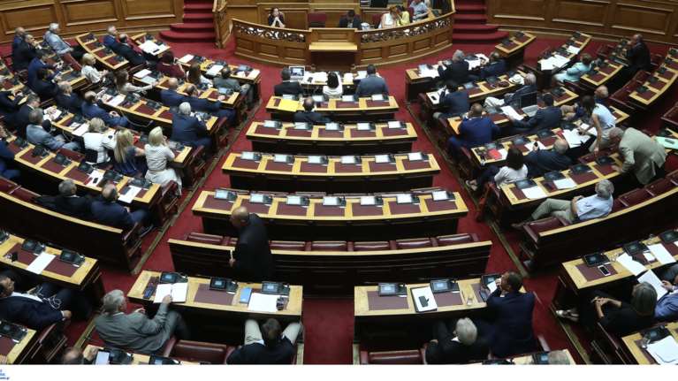 Προκαταρκτική για Παπαγγελόπουλο: Τα κόμματα παίρνουν θέση