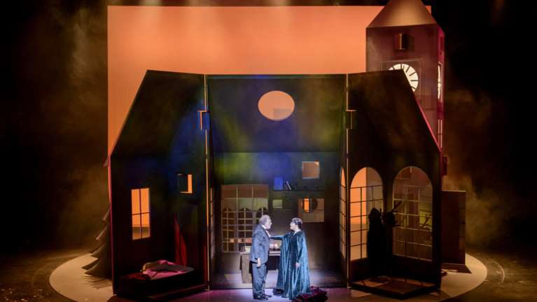 Η μαγεία της  Χριστουγεννιάτικης ιστορίας στο Εθνικό Θέατρο