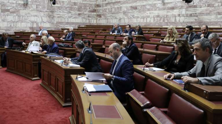 Novartis: Με αιτήματα για εξαιρέσεις μελών η προανακριτική