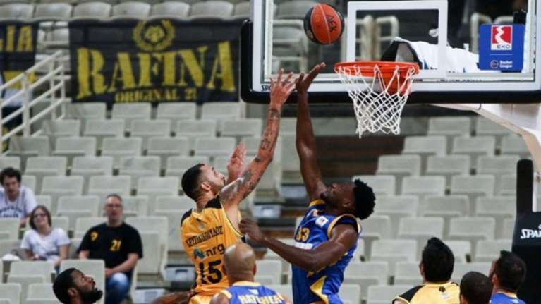 Ζήτησε διεθνείς διαιτητές η ΑΕΚ σε όλους τους αγώνες της