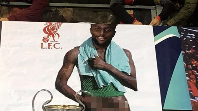 Εξαλλοι στη Λίβερπουλ με πανό οπαδών της για τον Οριγκί