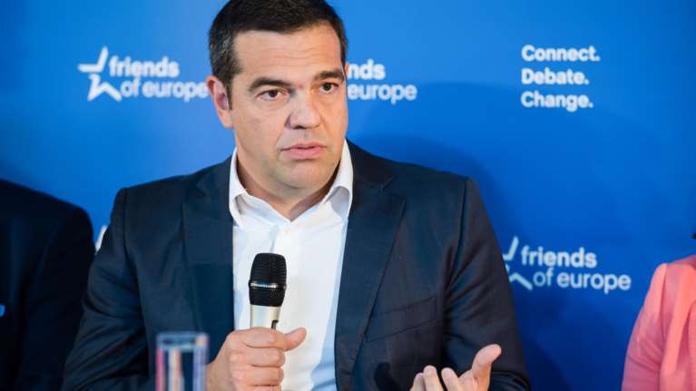 Τσίπρας στο Facebook: Πως δεν το σκέφτηκα να αλλάξω το &quot;C&quot; με το &quot;K&quot;