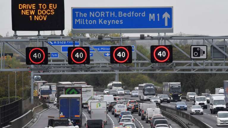 Φιλελεύθεροι &amp; DUP ζητούν αναβολή του Brexit ως τον Φεβρουάριο