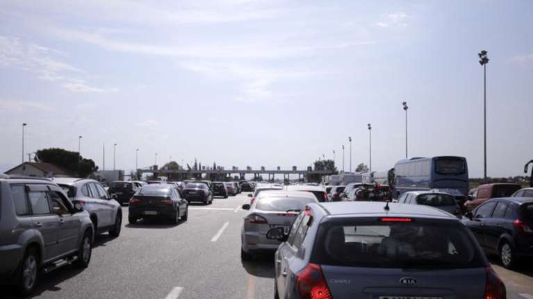 Μεγάλη κίνηση στην εθνική Αθηνών- Κορίνθου