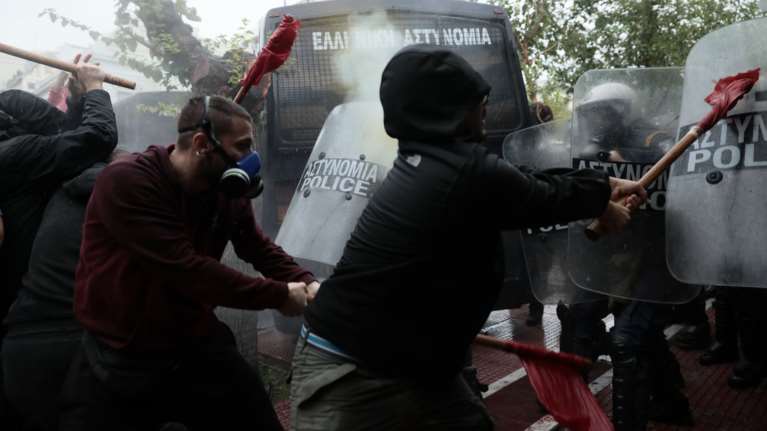 Ενταση και χημικά στην πορεία των φοιτητών