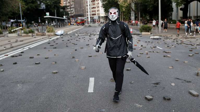 Νέα επεισόδια στο Χονγκ Κονγκ σε αντικυβερνητική συγκέντρωση