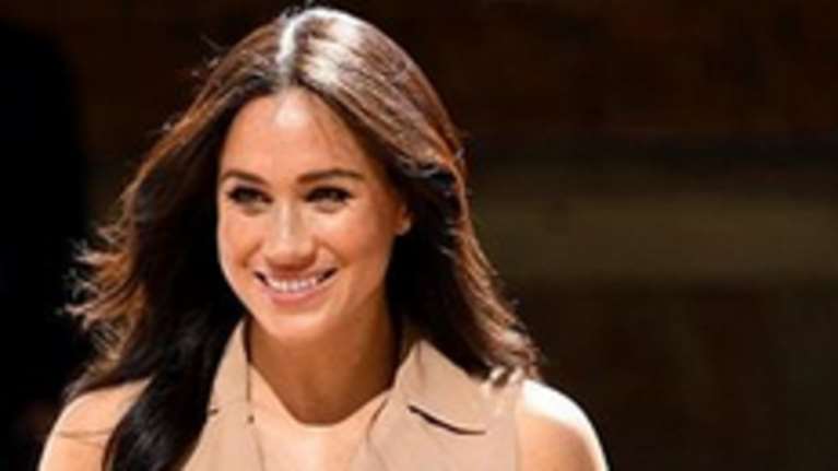 Μέγκαν: Αιφνίδια επίσκεψη σε εργαστήριο γλυκών με «ευπαθείς» εργαζόμενες