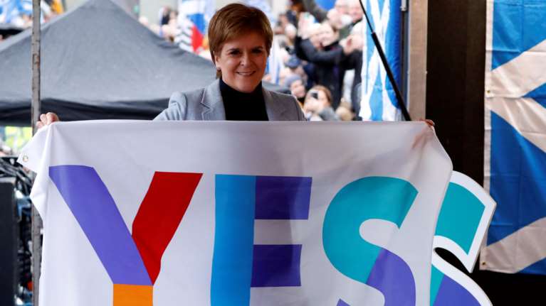 Σκωτία: Πορεία για την ανεξαρτησία - Παρούσα η πρωθυπουργός (φωτό)