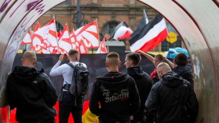 Γερμανία: Σε "λίστα θανάτου" νεοναζιστών οι "Πράσινοι" Έζντεμιρ &amp; Ροτ