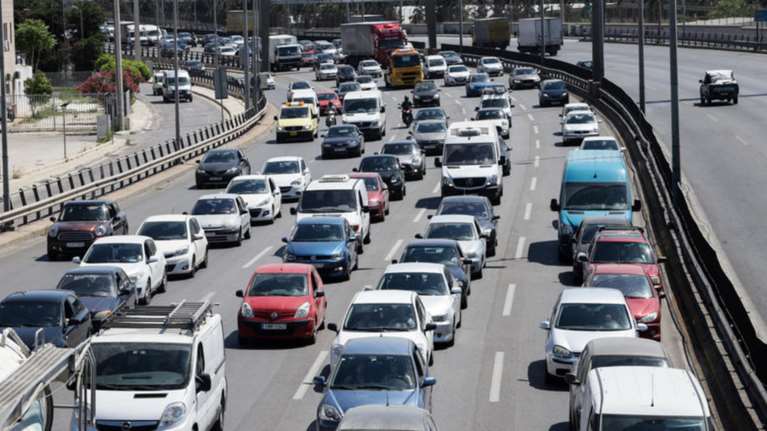 Ουρές χιλιομέτρων στην κάθοδο του Κηφισού λόγω έργων