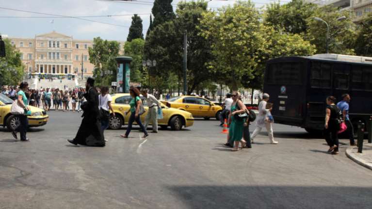 &quot;Oδεύουμε σε μια Ελλάδα 1 εκατ. μικρότερη σε μια εικοσαετία&quot;