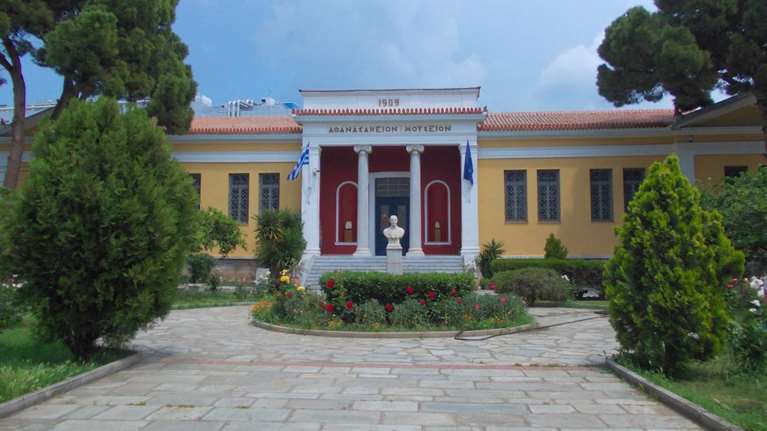 110 χρόνια γιορτάζει το "Αθανασάκειο" αρχαιολογικό μουσείο Βόλου