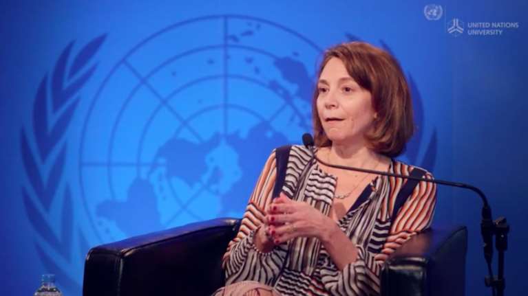 Ρούλα Καλάφ: H πρώτη γυναίκα διευθύντρια των Financial Times