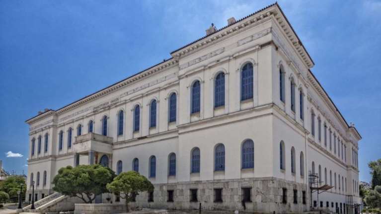 Ξαναλειτουργεί το ιστορικό κτίριο του Χατζηκυριάκειου Ιδρύματος