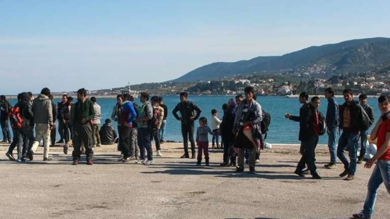 Προσφυγικό: Κατεπείγουσα δράση στα νησιά του Β. Αιγαίου ζητά το ΕΚ