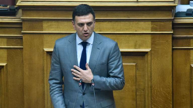 Προσλήψεις 930 μόνιμων γιατρών &amp; 1.300 νοσηλευτών, τραυματιοφορέων στο ΕΣΥ